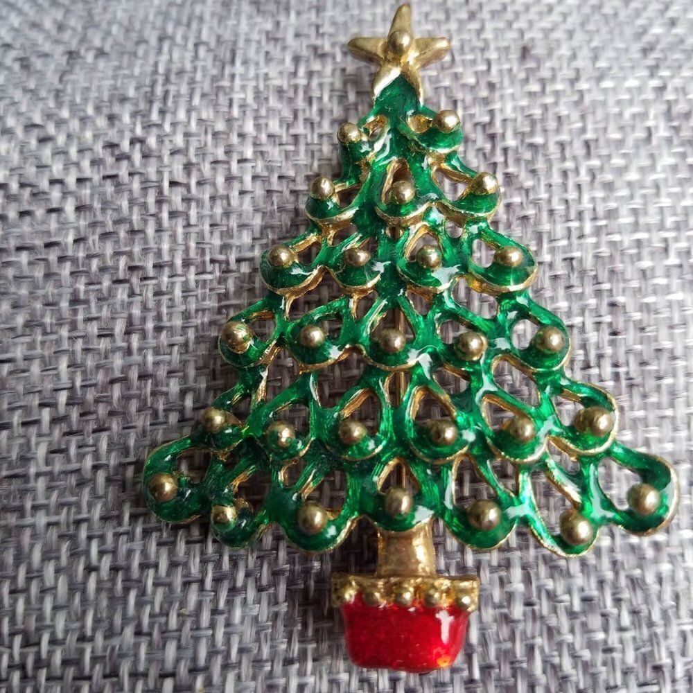 Vintage Green Enamel Christmas Tree Brooch unmarked